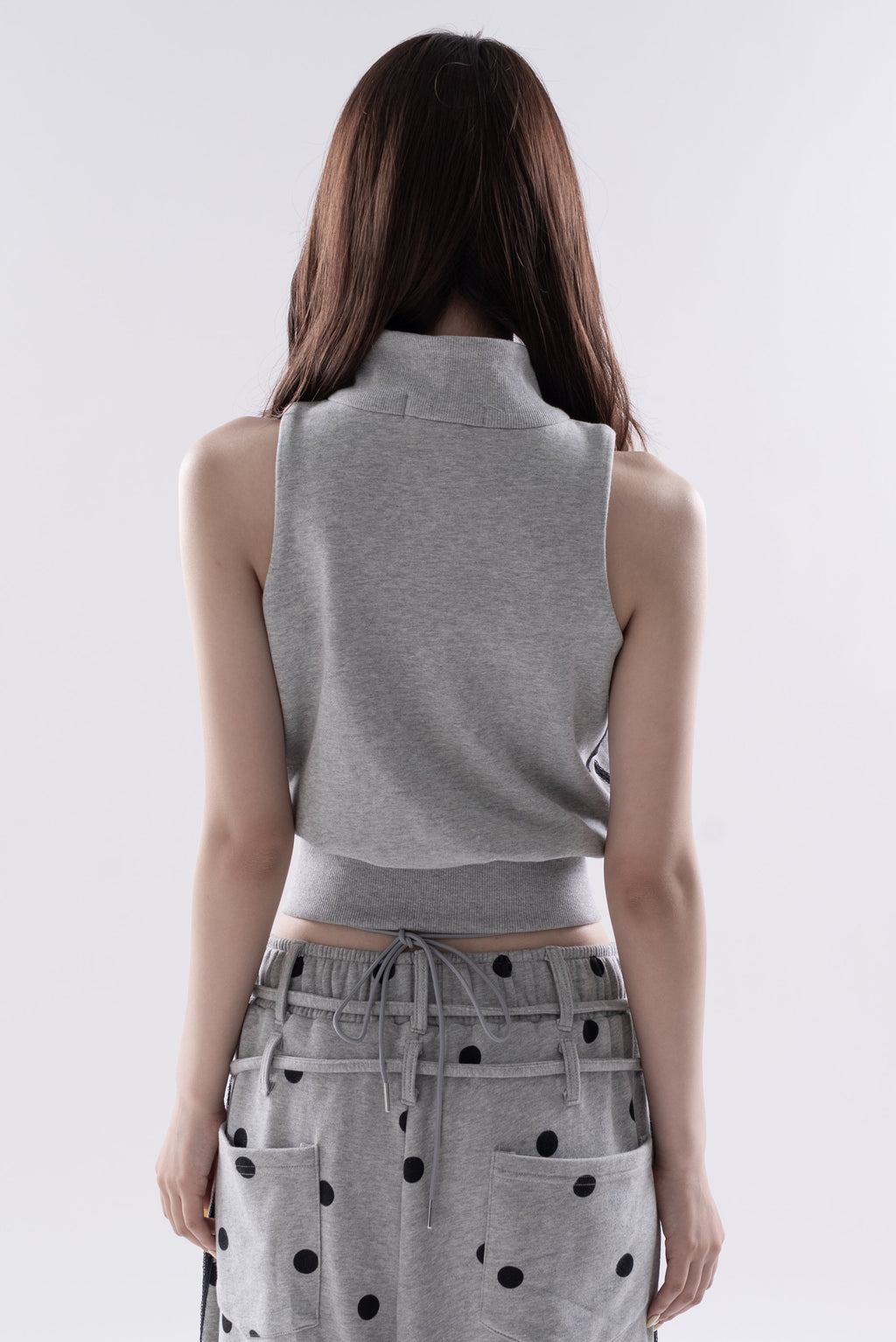 Ring zip sleeveles tops