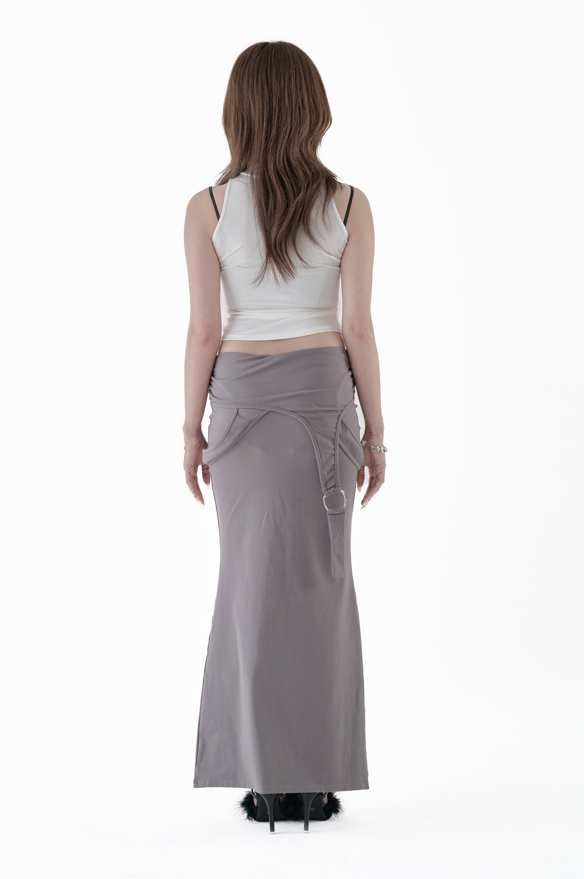 Layered belt slit long skirt