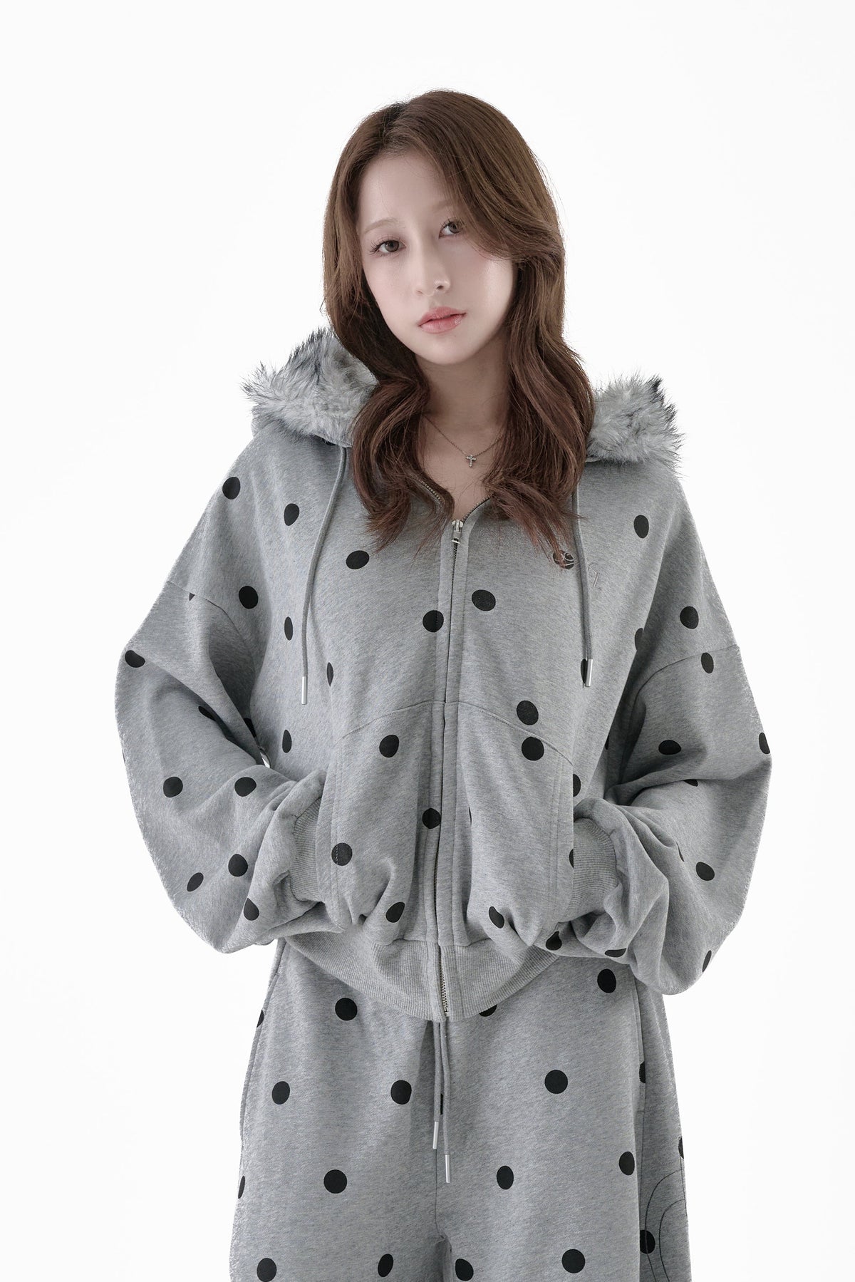 Fur hood big logo sweat parker