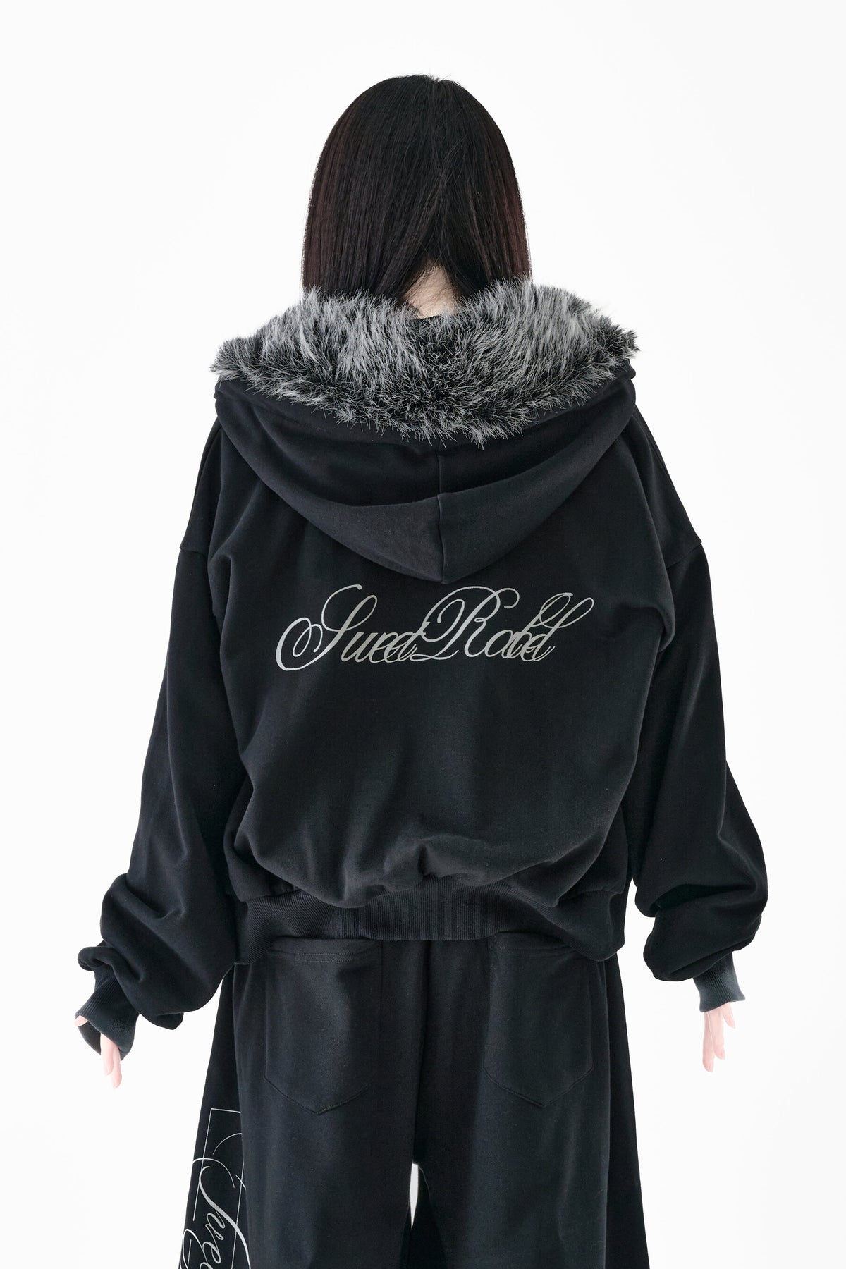 Fur hood big logo sweat parker