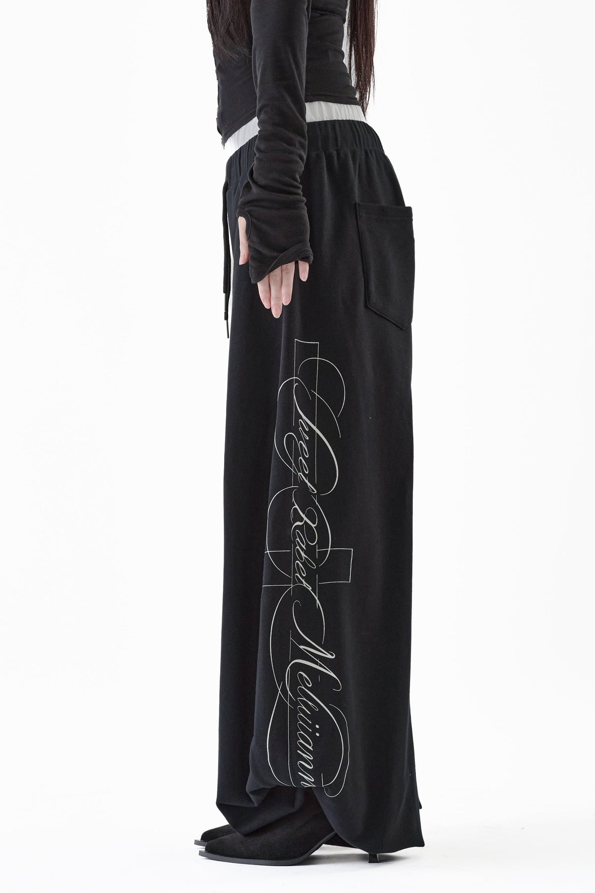 W belt sweat pants