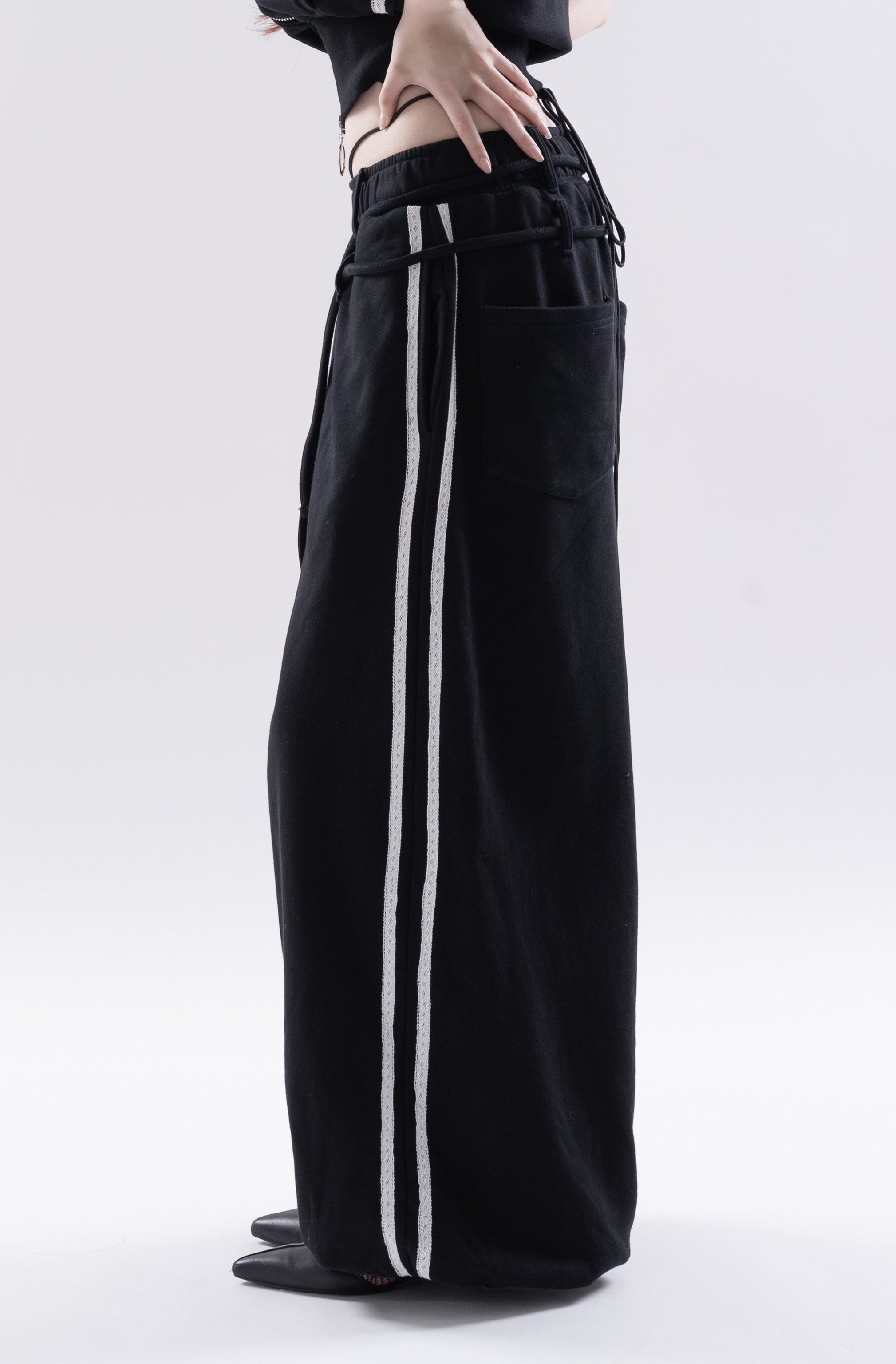 Corded sweat pants