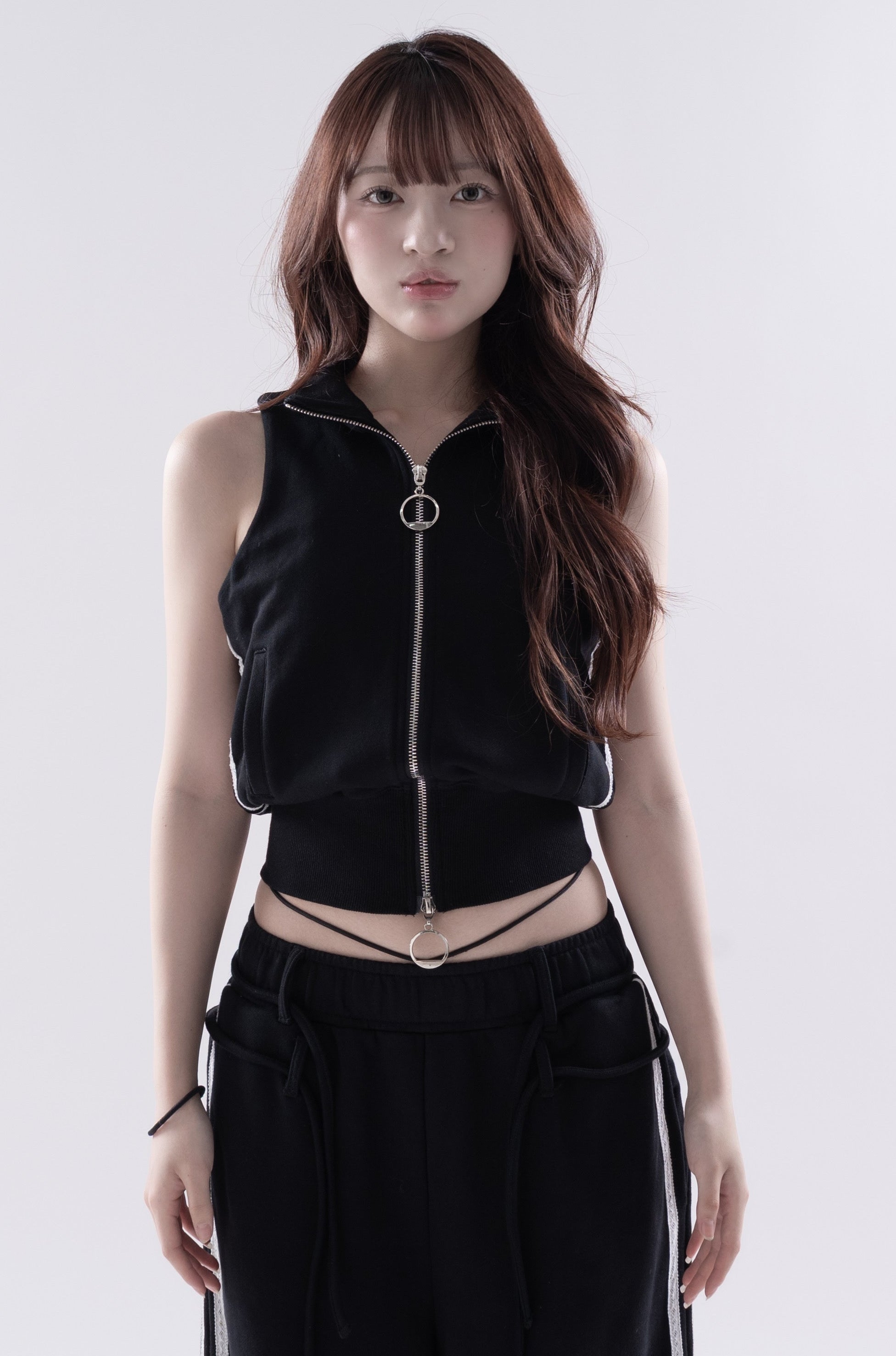 Ring zip sleeveles tops
